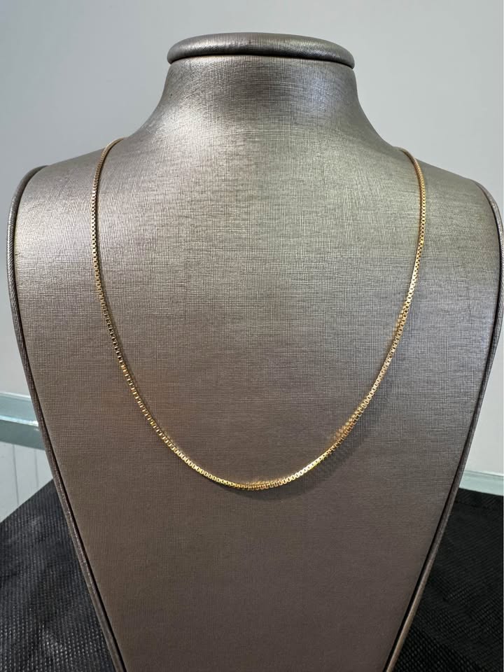 10karat Box Chain 24” Long 1.1mm
