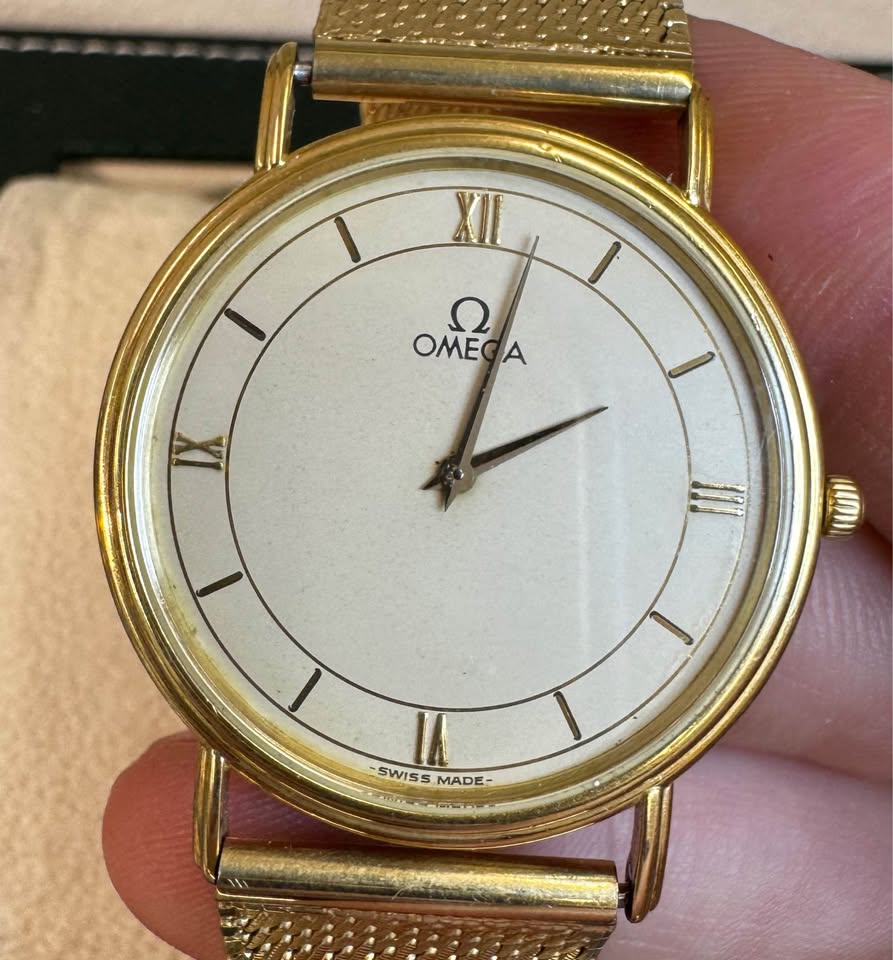 14Karat Vintage Omega Unisex Watch