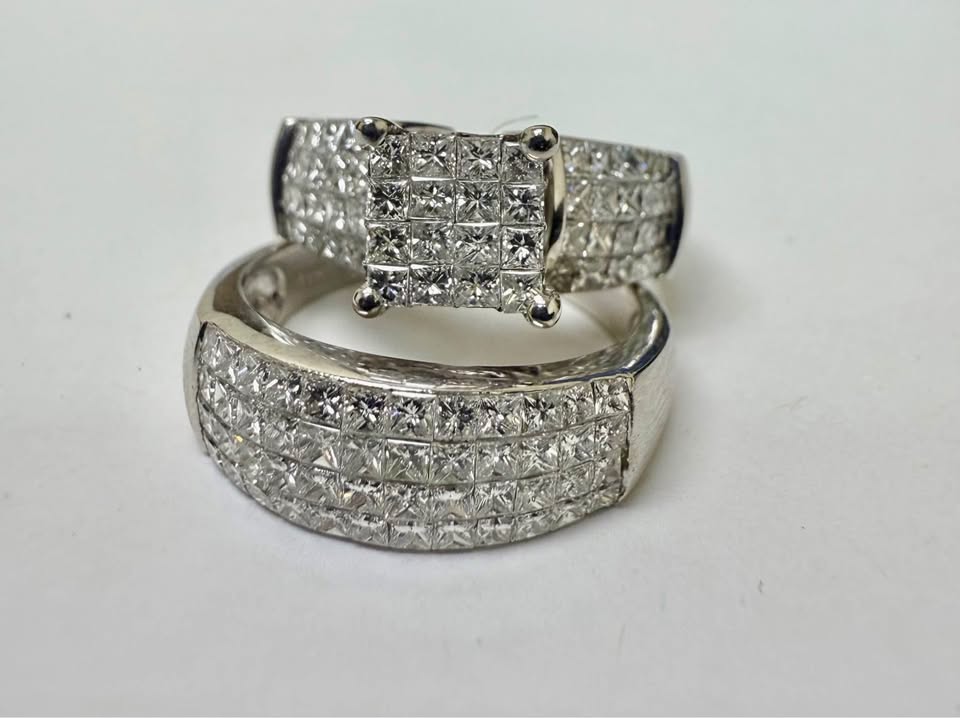 Save $2000 14karat Sparkle Bomb 2.00CTW Natural Diamonds Wedding Set