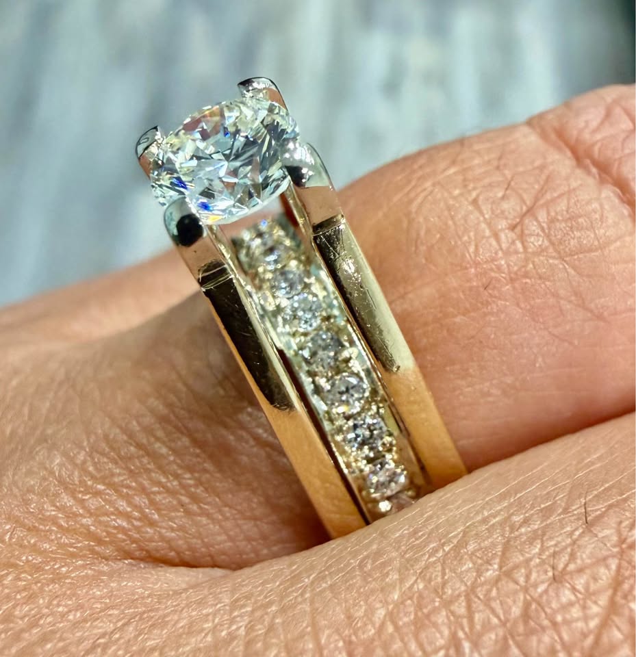 Custom Made Unique 14k Gold Natural Diamond 0.75 Carat Centre + 0.50CTW