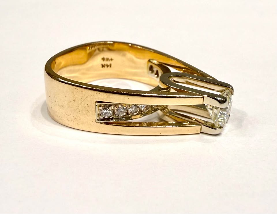 Custom Made Unique 14k Gold Natural Diamond 0.75 Carat Centre + 0.50CTW