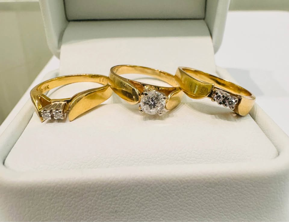 18karat Natural Diamonds 3pcs Wedding Set 0.50CTW VS2-G