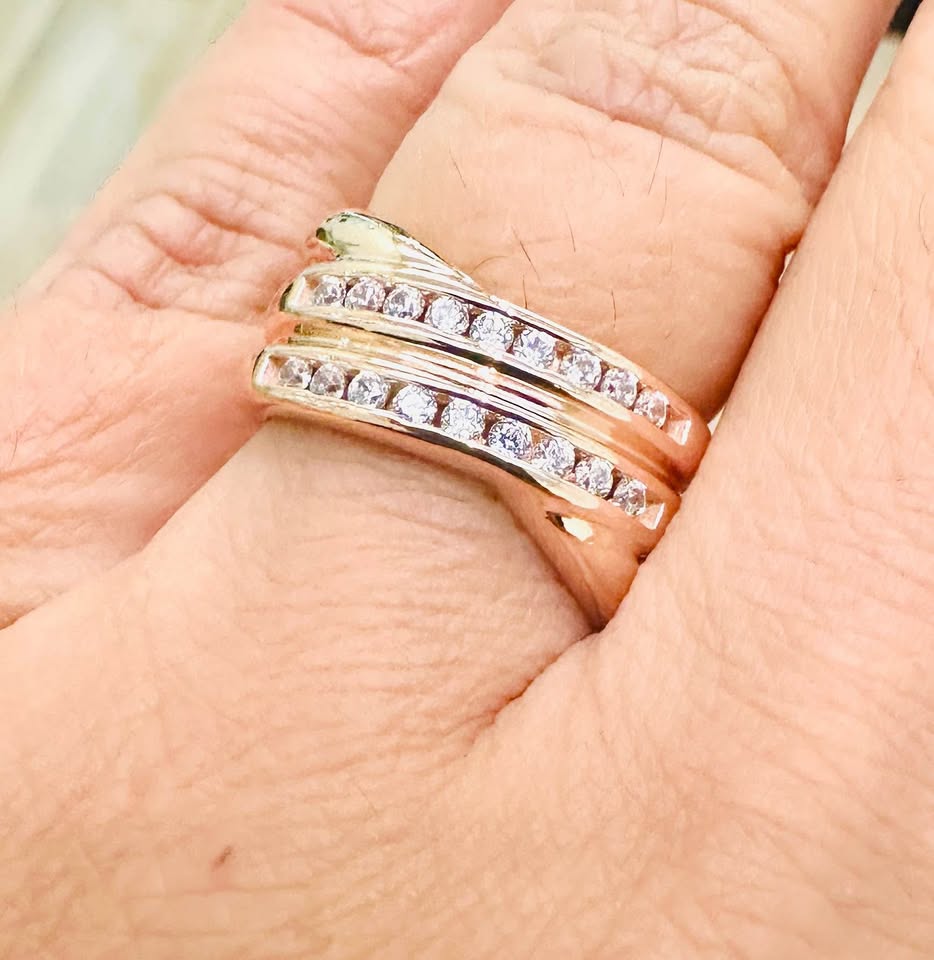 Beautiful Criss Cross 14 karat Rose Gold Dinner Ring