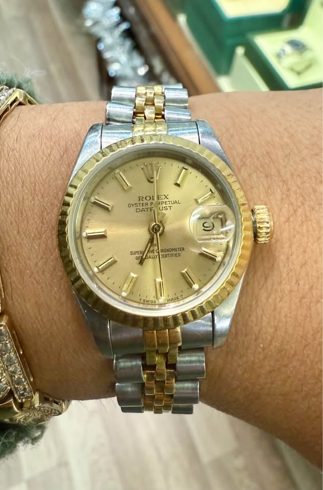 Lady’s Rolex Datejust 1985 , 18k/Stainless Steel , 26mm , Jubilee bracelet , Fluted Bezel