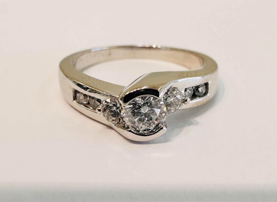 Save $1000 Natural Diamonds 0.50ctw Engagement Ring In 14k