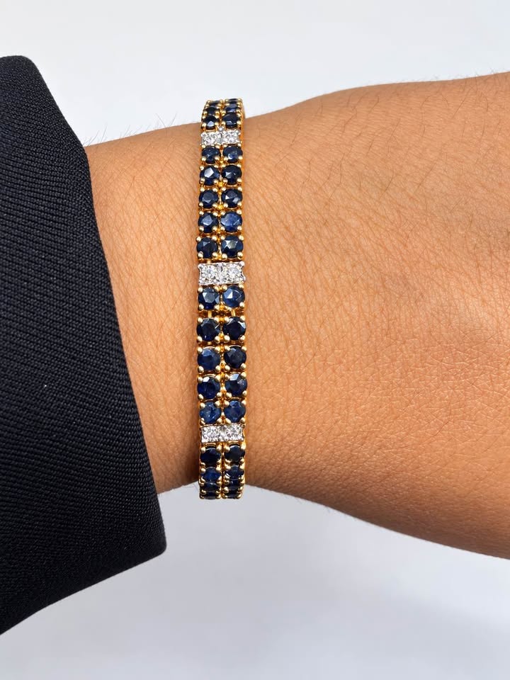 Natural Sapphires and Diamonds Tennis Bracelet 6.00CTW of Sapphires 0.15CTW Natural Diamonds
