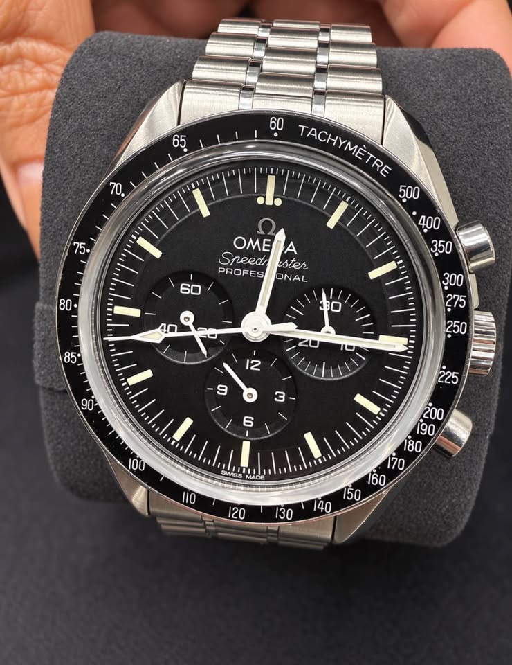 Omega Speedmaster Moonwatch 2024 Sapphire Sandwich