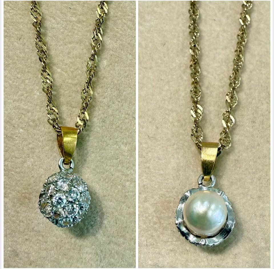 18karat yellow gold Two Sided pendant “pendant only”