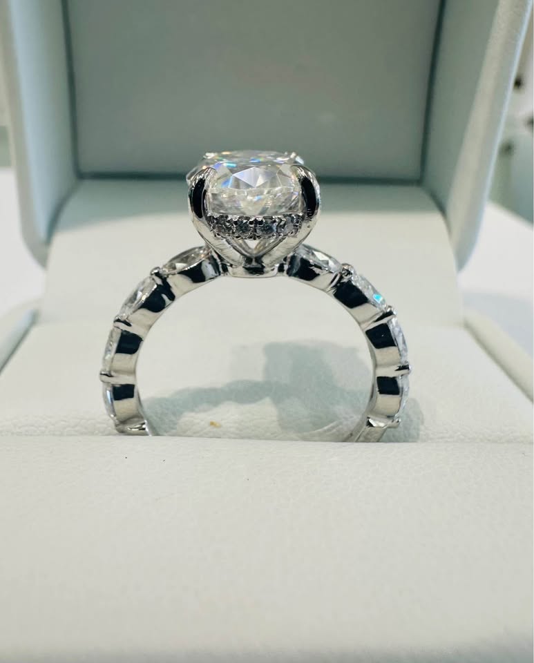 Platinum Hidden Halo Engagement Ring sets with 3.00Carat Oval Moissanite