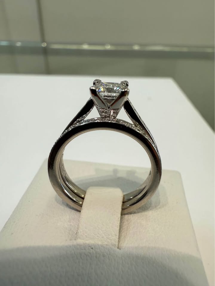 Gorgeous Platinum Natural Diamonds Princess Cut Wedding Set In VVS2-G 1.25CTW