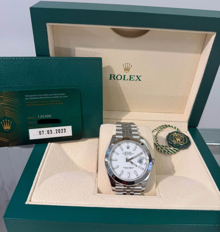 Rolex Datejust 2023 - 41mm Full set , Mint condition Ref# 126300