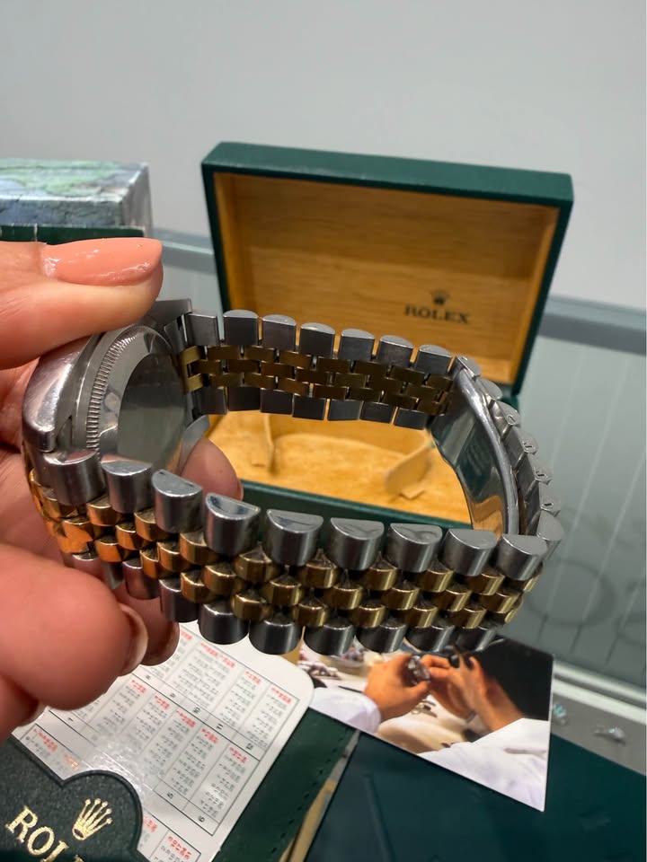 Rolex Datejust 36mm , 116233D , 18k Gold/Steel - 2007 Full Set Great Condition