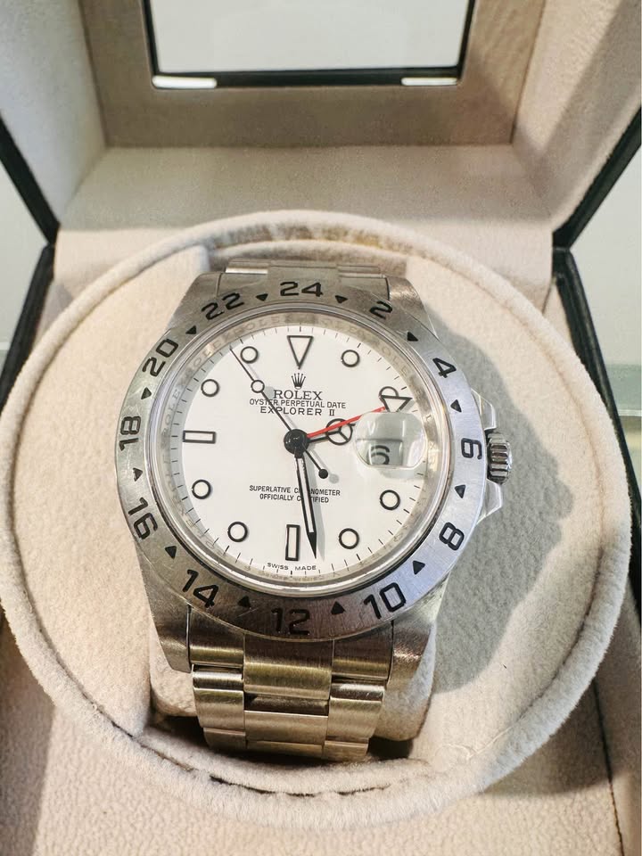 Rolex Explorer II 16570 GMT Oyster