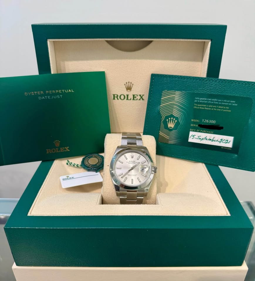 Rolex Datejust 41mm Unworn Condition 2021 Full Set , Ref#126300 Silver Dial