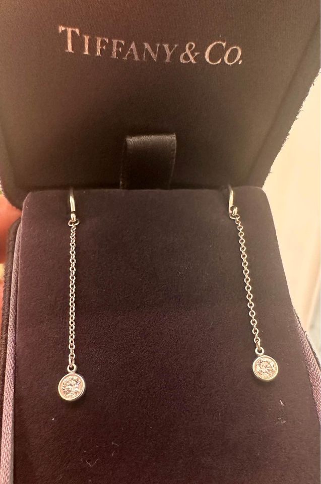 Tiffany & Co Platinum and Natural Diamonds Dainty Dangle Earrings