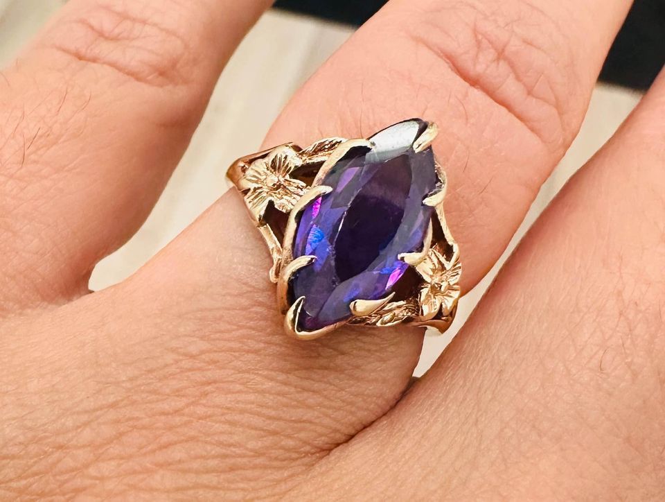Vintage Natural Amethyst Marquis Shape Ring 3.00carats