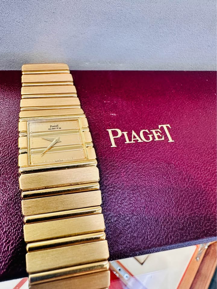 Vintage Piaget Polo Solid 18karat Lady’s Watch Like New , Complete Set