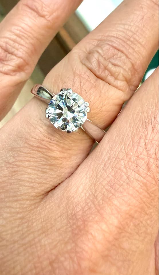1.75 Carat Natural Old European Diamond VS1-G 14k Gold Solitaire