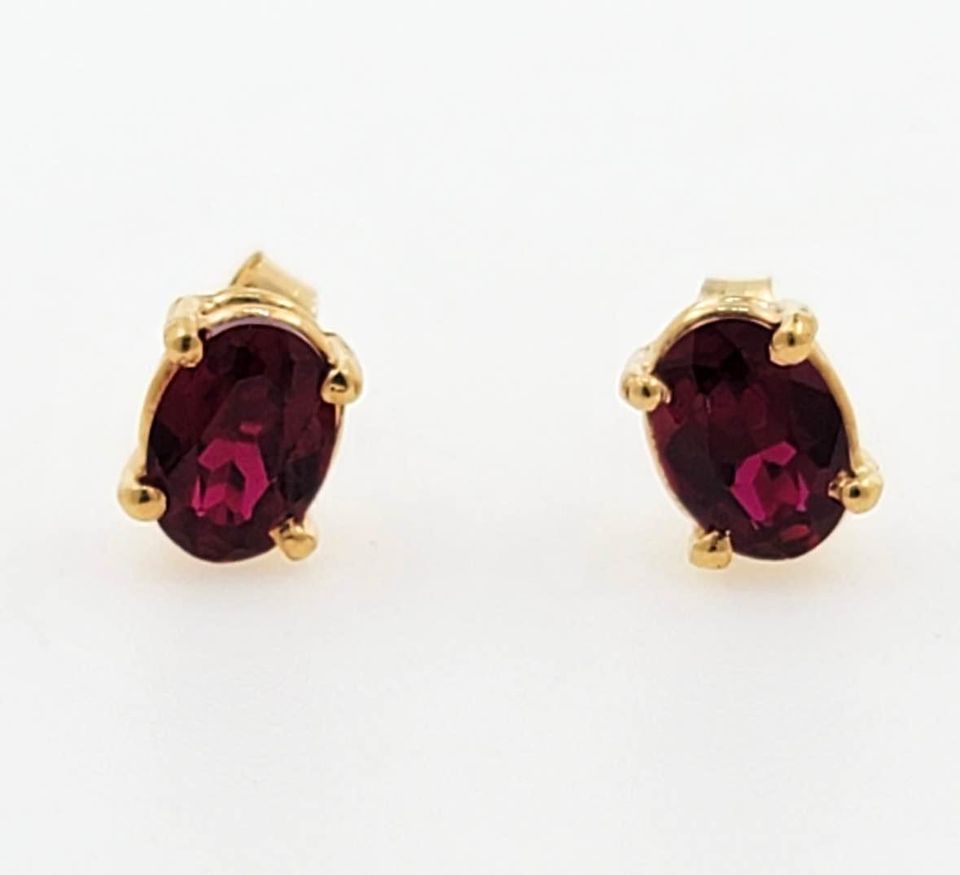 14K Yellow Solid Gold 1.00CTW Oval Shape Ruby Stud Earrings