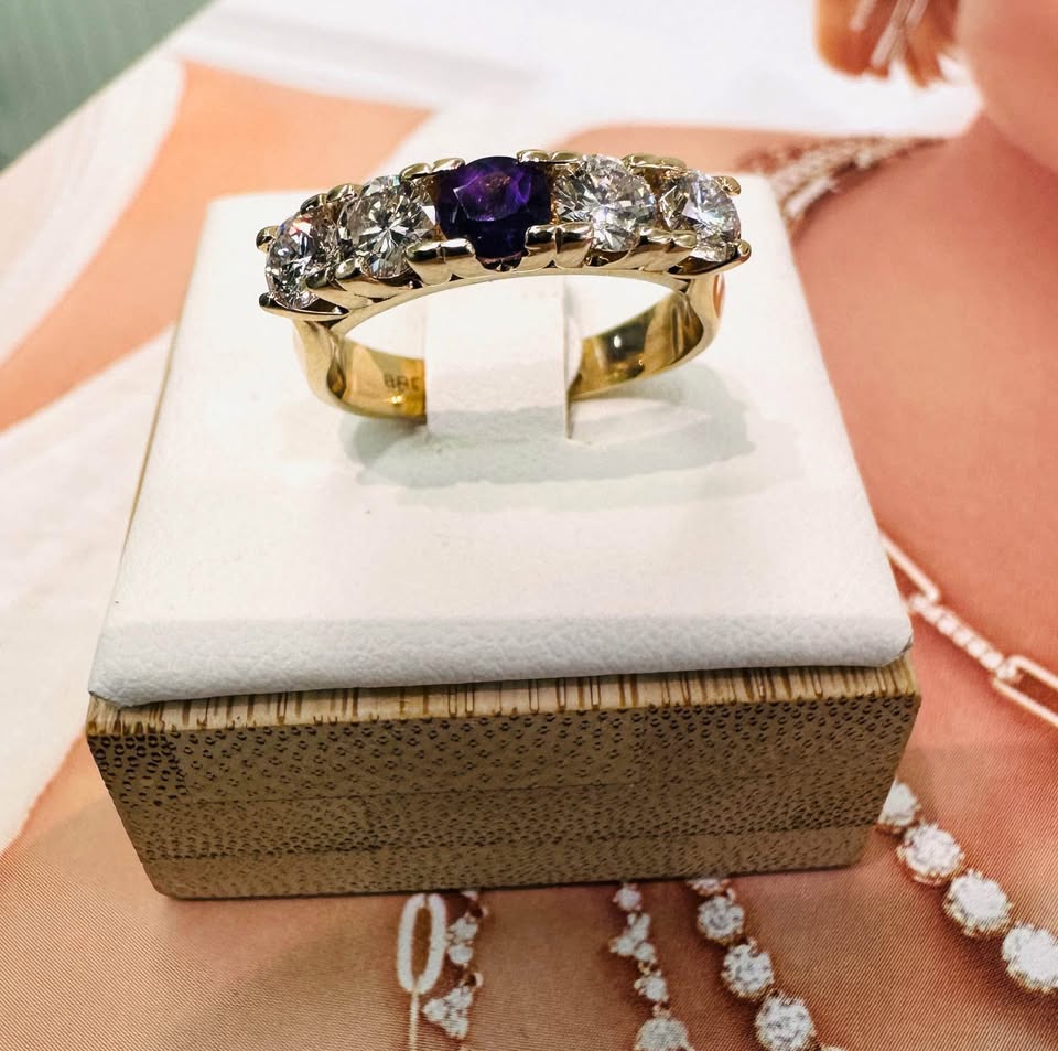 14Karat yellow Gold Anniversary Diamond Band with Natural Amethyst