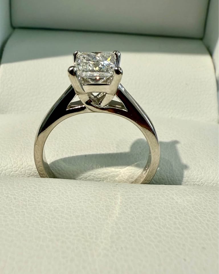 14k White Gold Natural Diamond 1.10 Solitaire princess Cut Engagement Ring , Canadian Certified