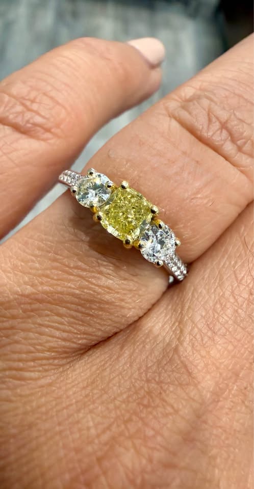 14karat Past Present Future Natural Yellow Diamond Ring sets with 0.50 Centre