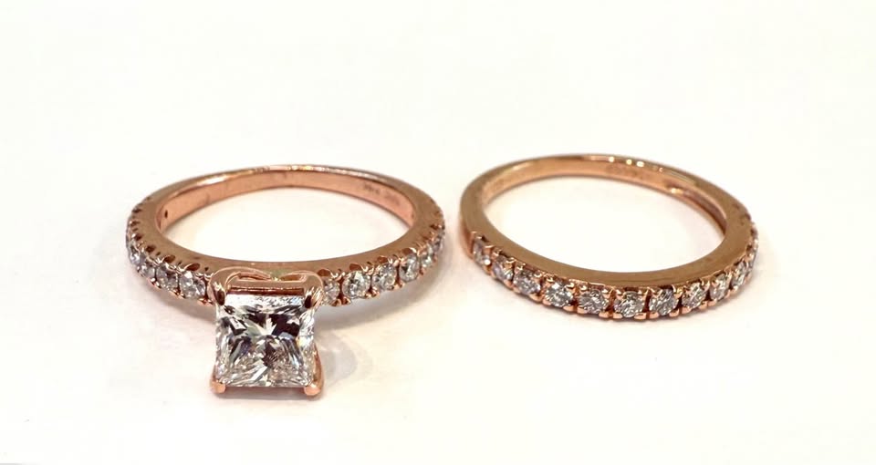 Beautiful Rose Gold 14k Wedding Set , 1.00ct Labmade VVS1-D Centre Stone and 0.50CTW Diamonds