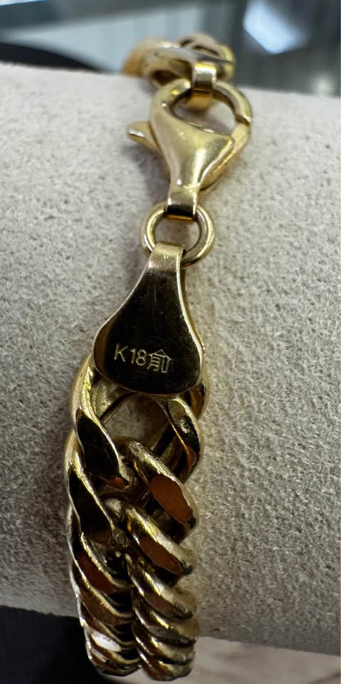 18Karat Japan Gold Cuban Bracelet 8mm