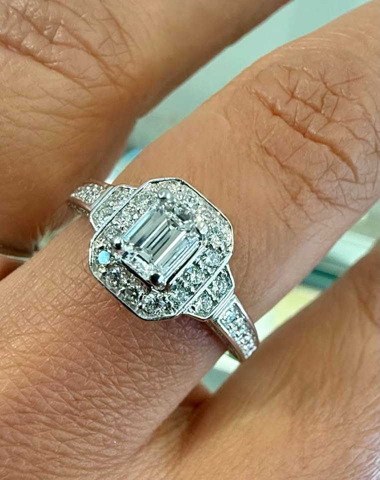 18Karat White Gold Natural Diamonds Halo Engagement Ring