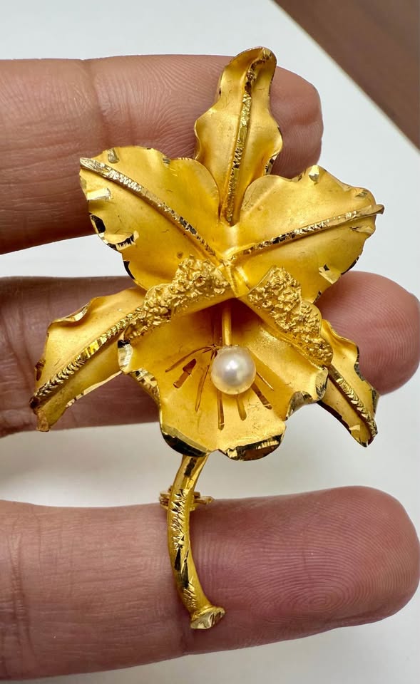 18Karat unique Vintage Gold Orchid Flower Pendant\Brooch 56x32mm
