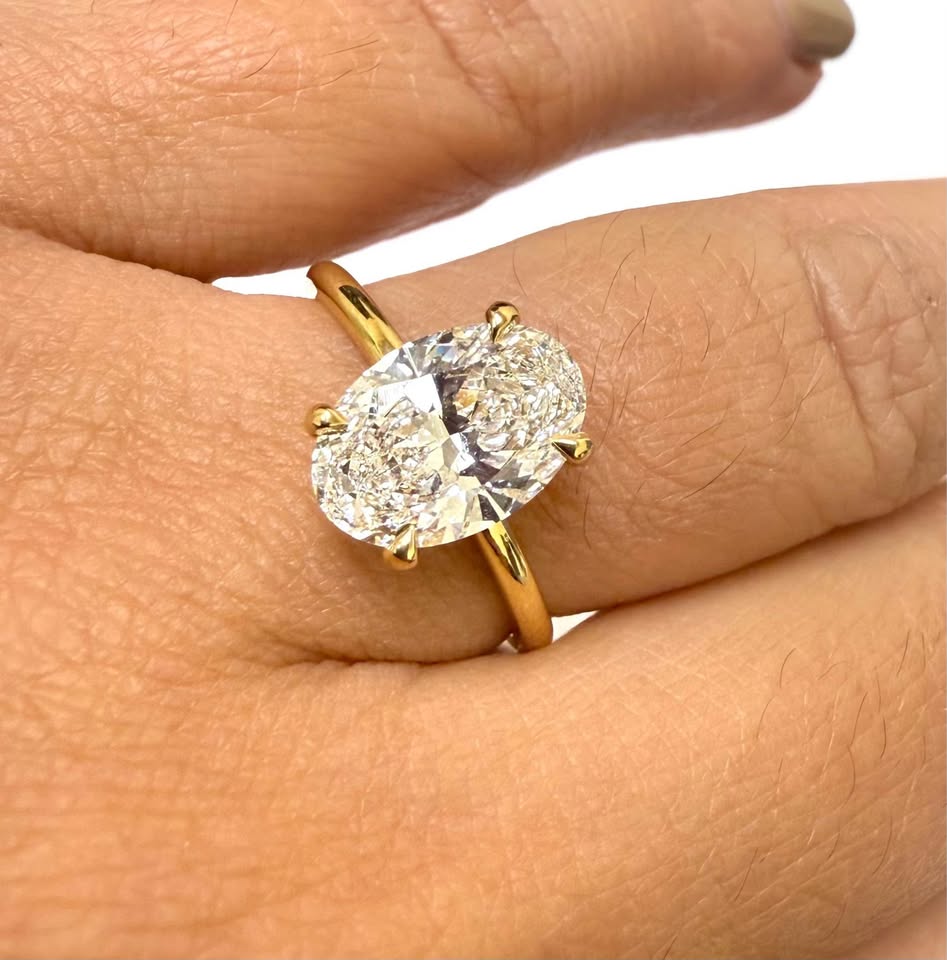 Save $5000 below market 18k Gold 2.40 Carat H-SI1 Labmade Diamond Solitaire