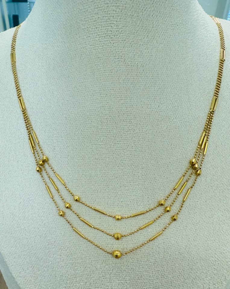18karat Italian Gold Unique 3 Tier Necklace With Lobster Clasp 9.2grams