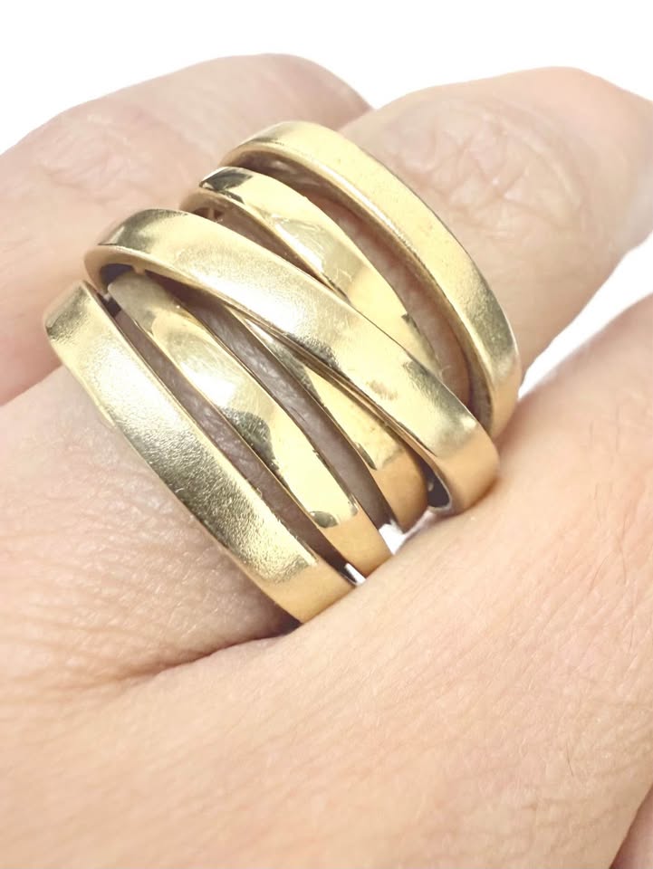 18karat Made in Italy Iconic Cross Over Ring