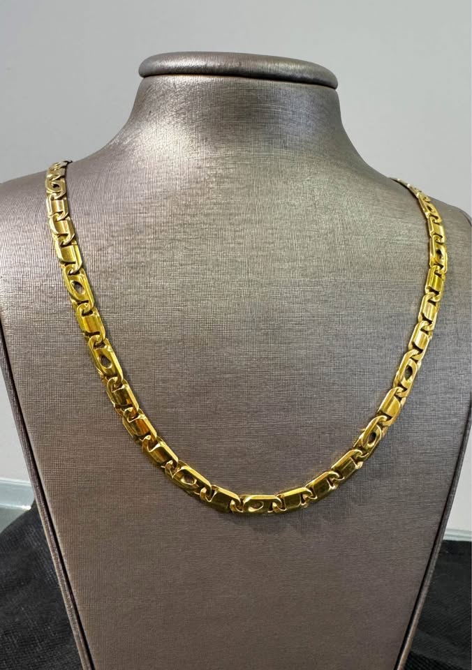 18karat Gorgeous Italian Men’s Chain 20” 6.5mm Solid links 35.7 grams