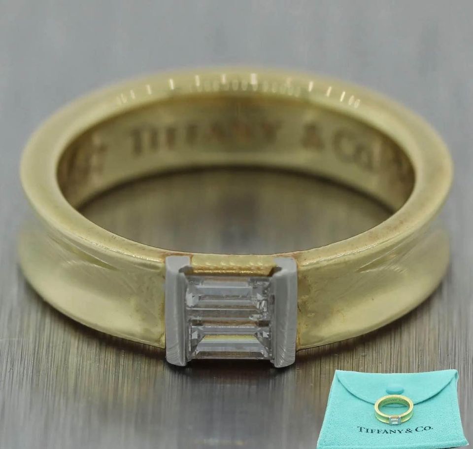 1997 Tiffany & Co. 18k Yellow Gold 0.20ctw Baguette Cut Diamond Band Ring