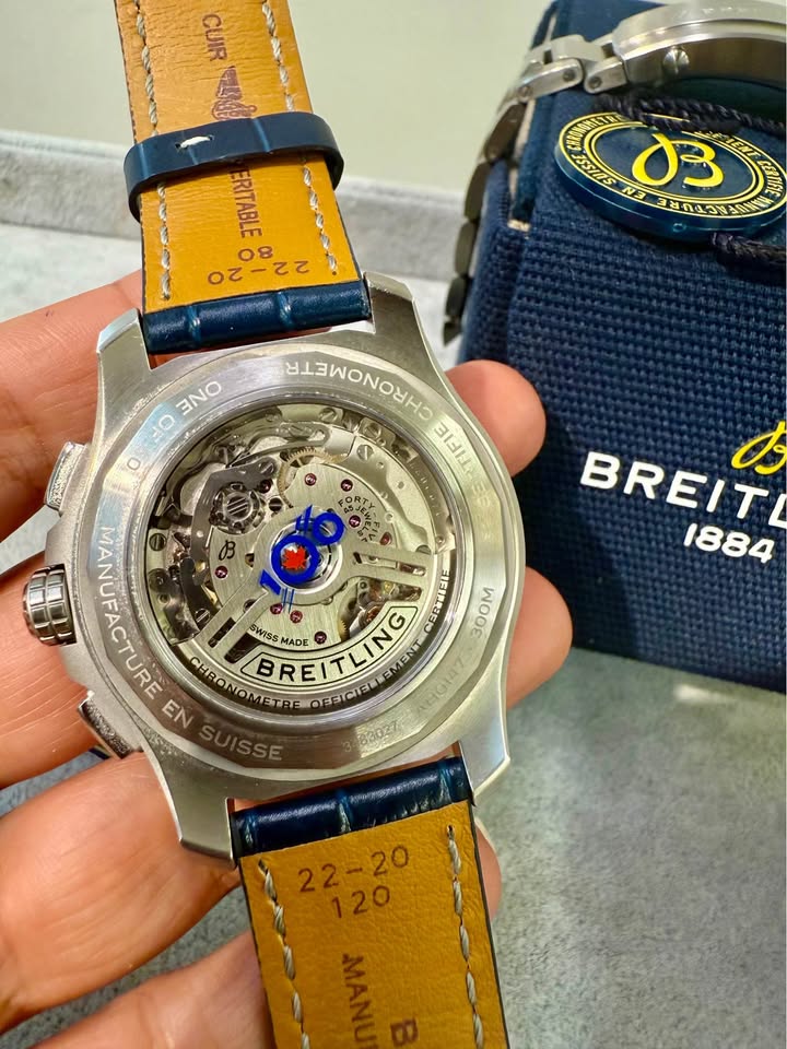 2025 BREITLING Avenger B01 Chronograph 44 Royal Canadian Air Force Limited Edition 1/50