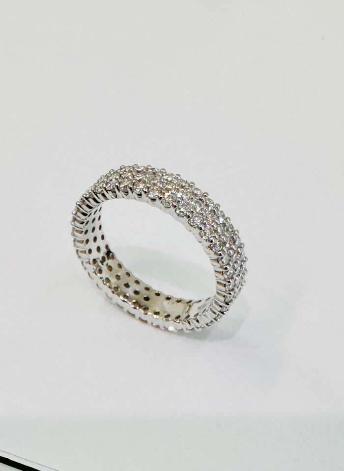 Gorgeous Eternity Band 2.00ctw in 10Karat White Gold