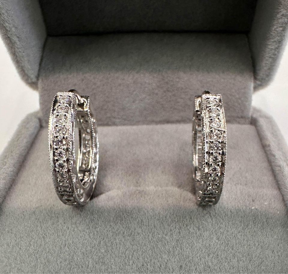 Beautiful Natural Diamonds 0.50CTW White Gold Hoops