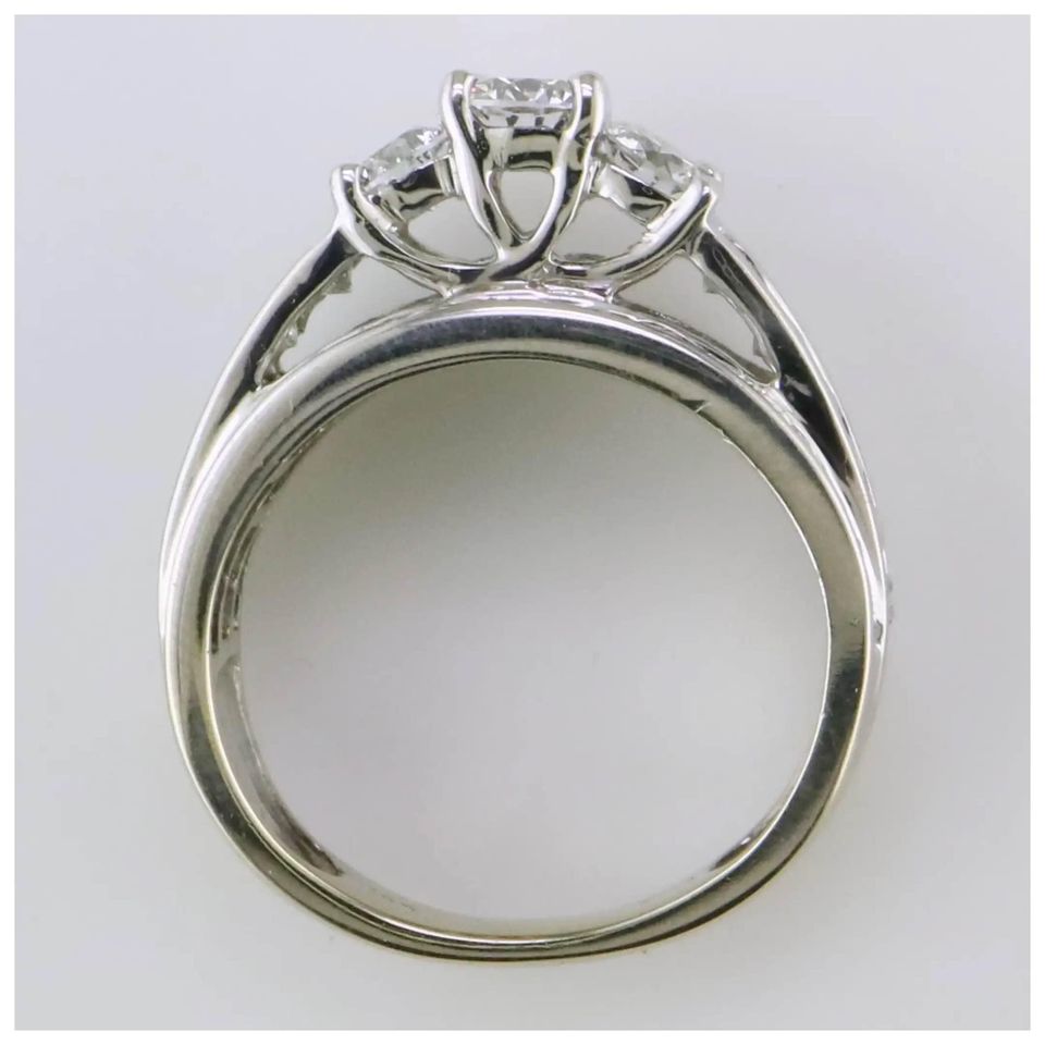 Beautiful Past Present Future Natural Diamond Ring in 14k White Gold