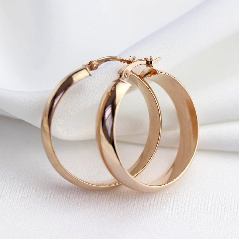 Beautiful Rose 14k Gold Big Hoops , Made In Italy 6mm in Width 38mm Diameter