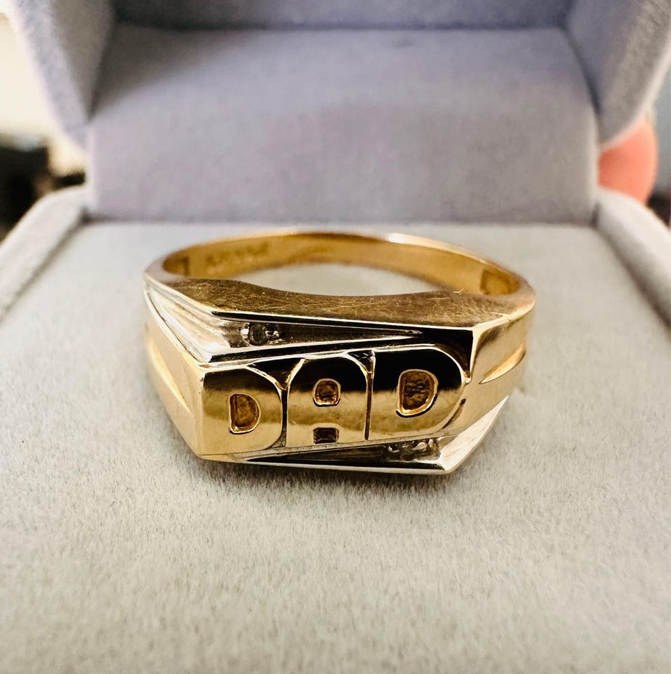 Beautiful Solid Gold DAD Ring