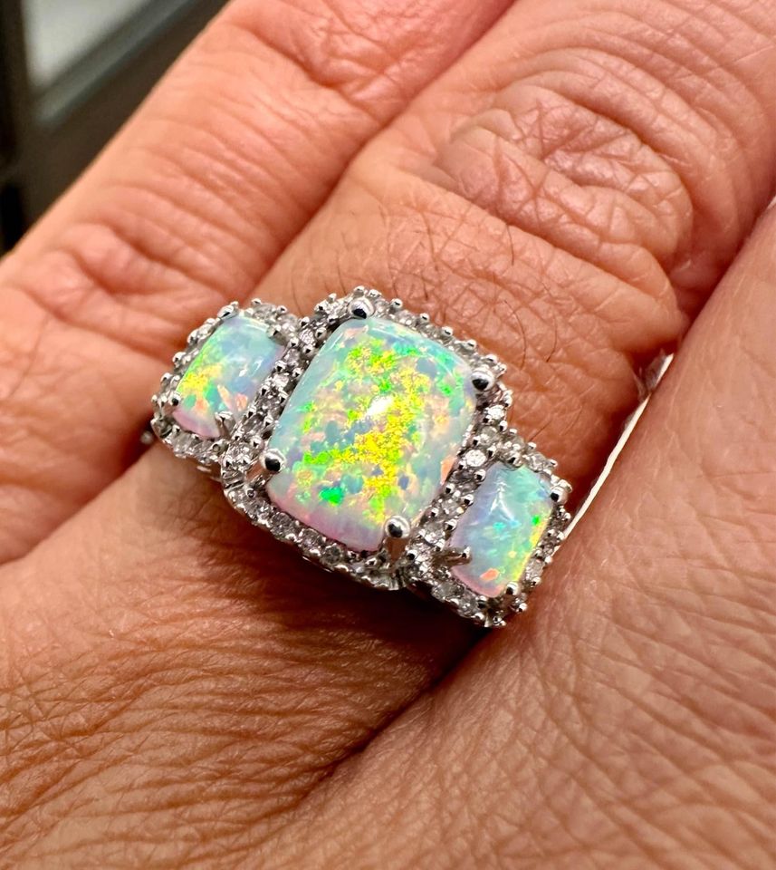 Beautiful past present future 14k Natural Ethiopian Opals Ring