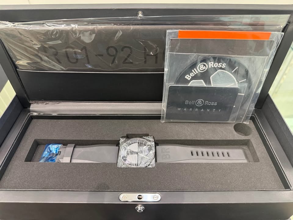 Bell & Ross Model # BR01 92 SHO 145 /999 N Never used Complete set - Limited Edition 2024