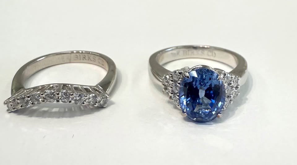 Birks Natural Sapphire and Diamonds 18K wedding set 1.50Carat top Quality Sapphire Save $5000.00