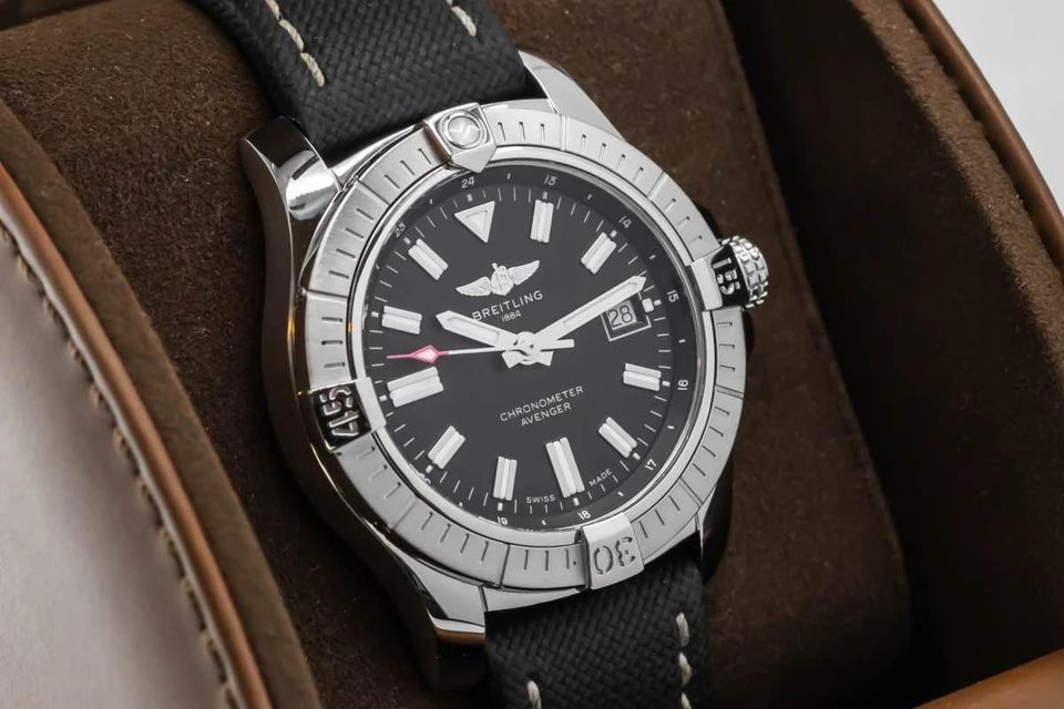 Breitling Avenger Watch 43mm