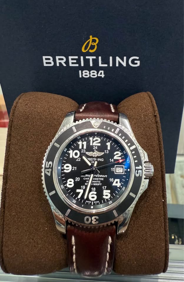 Breitling Superocean II Model# A17365, Mint condition , Full Set 42mm