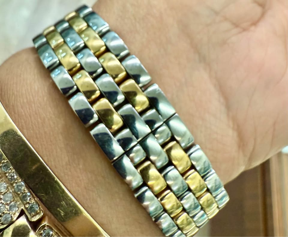 Cartier Panthere 2024 , Full Set , Mint Condition, Model# W2PN0007