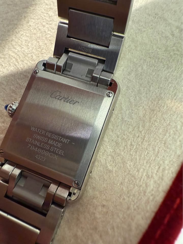 Cartier Tank Large Full Set 2023 , Under Warranty , New Condition, Full set
