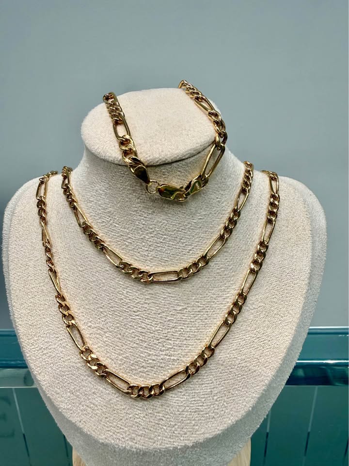Two Pcs Necklace and Bracelet Made in Italy 9 karat Figaro Chain and Matching bracelet 26” + 8”
