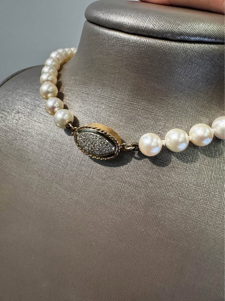 Fresh Water Pearl , 14k & Natural Diamonds Clasp 21” Necklace